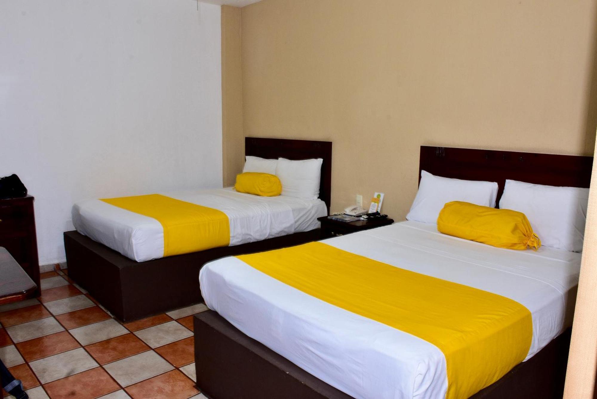 Hotel Los Girasoles 테픽 외부 사진